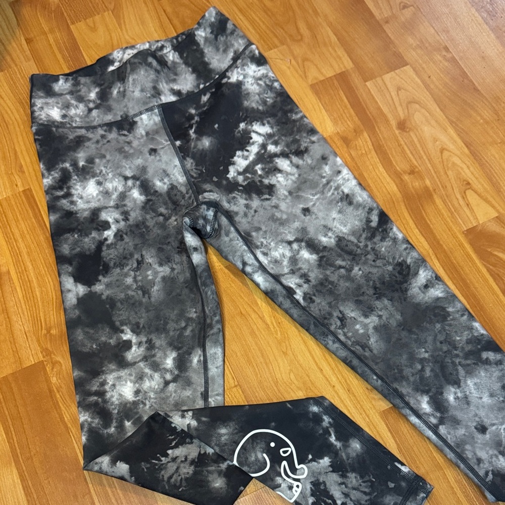 Ivory Ella Gray Marble Print Leggings Full Length Women's Size‎ Small